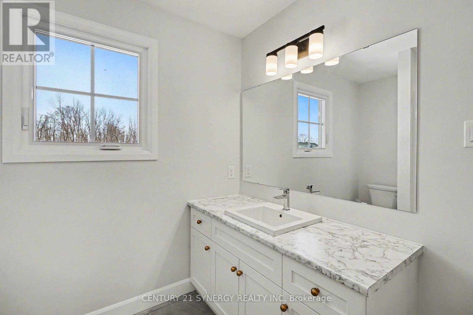 63 Villeneuve Street, North Stormont, Ontario K0C 1W0 - Photo 29 - X12841882