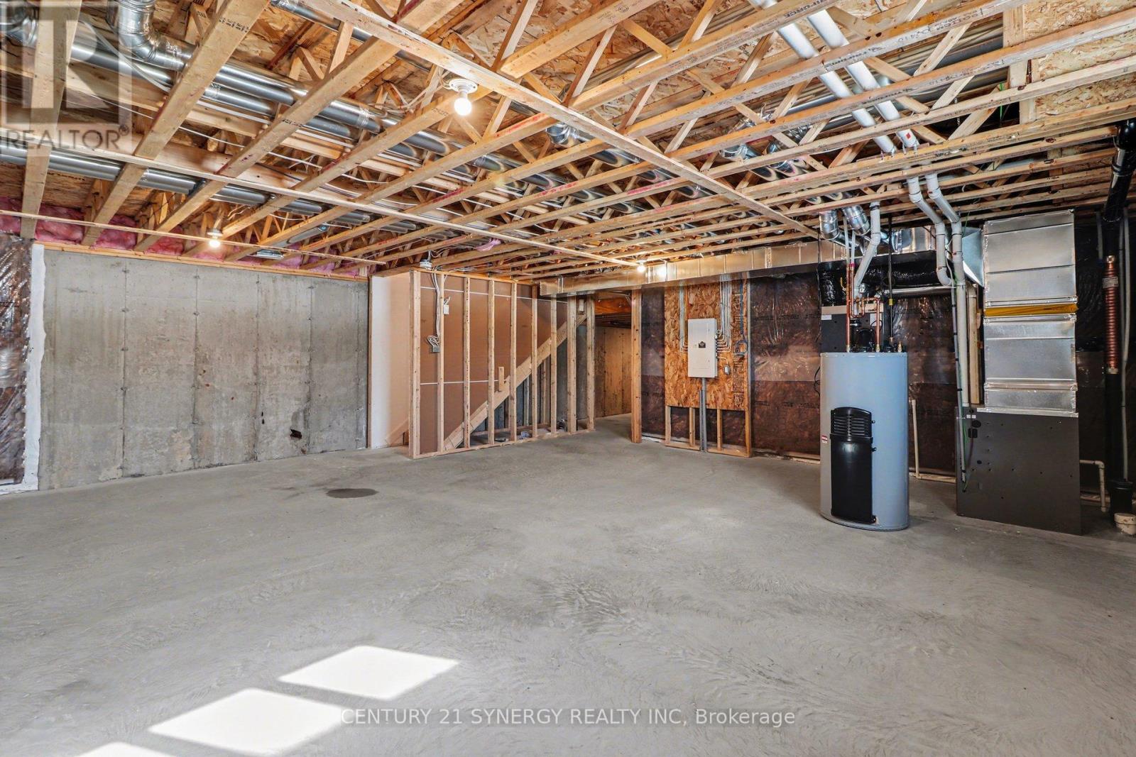 63 Villeneuve Street, North Stormont, Ontario K0C 1W0 - Photo 30 - X12841882