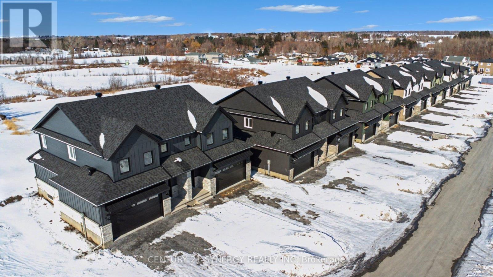 63 Villeneuve Street, North Stormont, Ontario K0C 1W0 - Photo 35 - X12841882