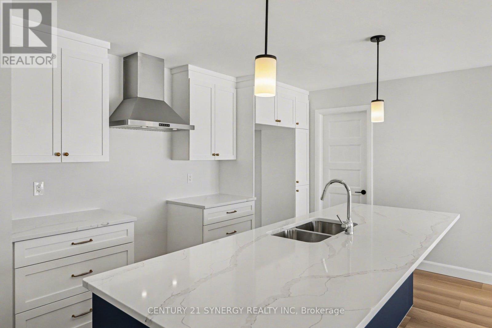 63 Villeneuve Street, North Stormont, Ontario K0C 1W0 - Photo 6 - X12841882