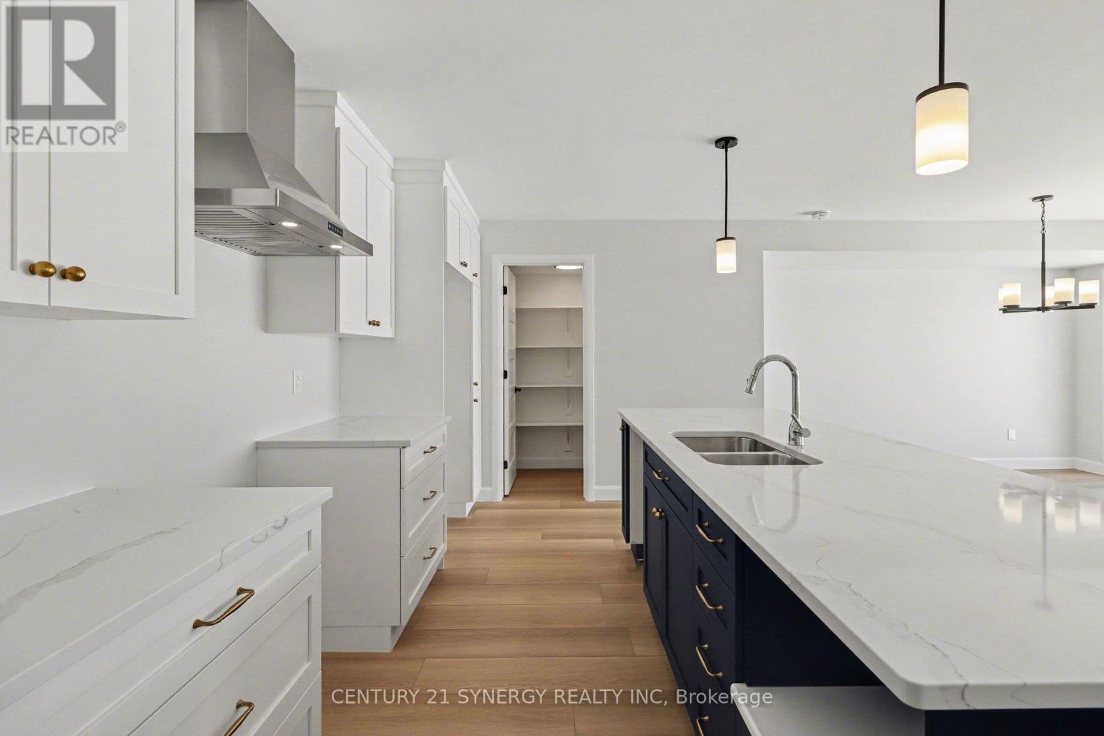 63 Villeneuve Street, North Stormont, Ontario K0C 1W0 - Photo 8 - X12841882