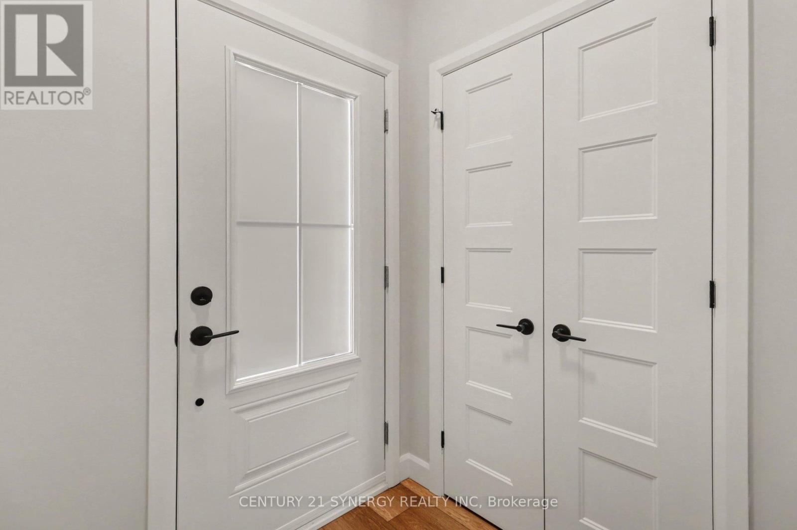 69 Villeneuve Street, North Stormont, Ontario K0C 1W0 - Photo 2 - X12841884