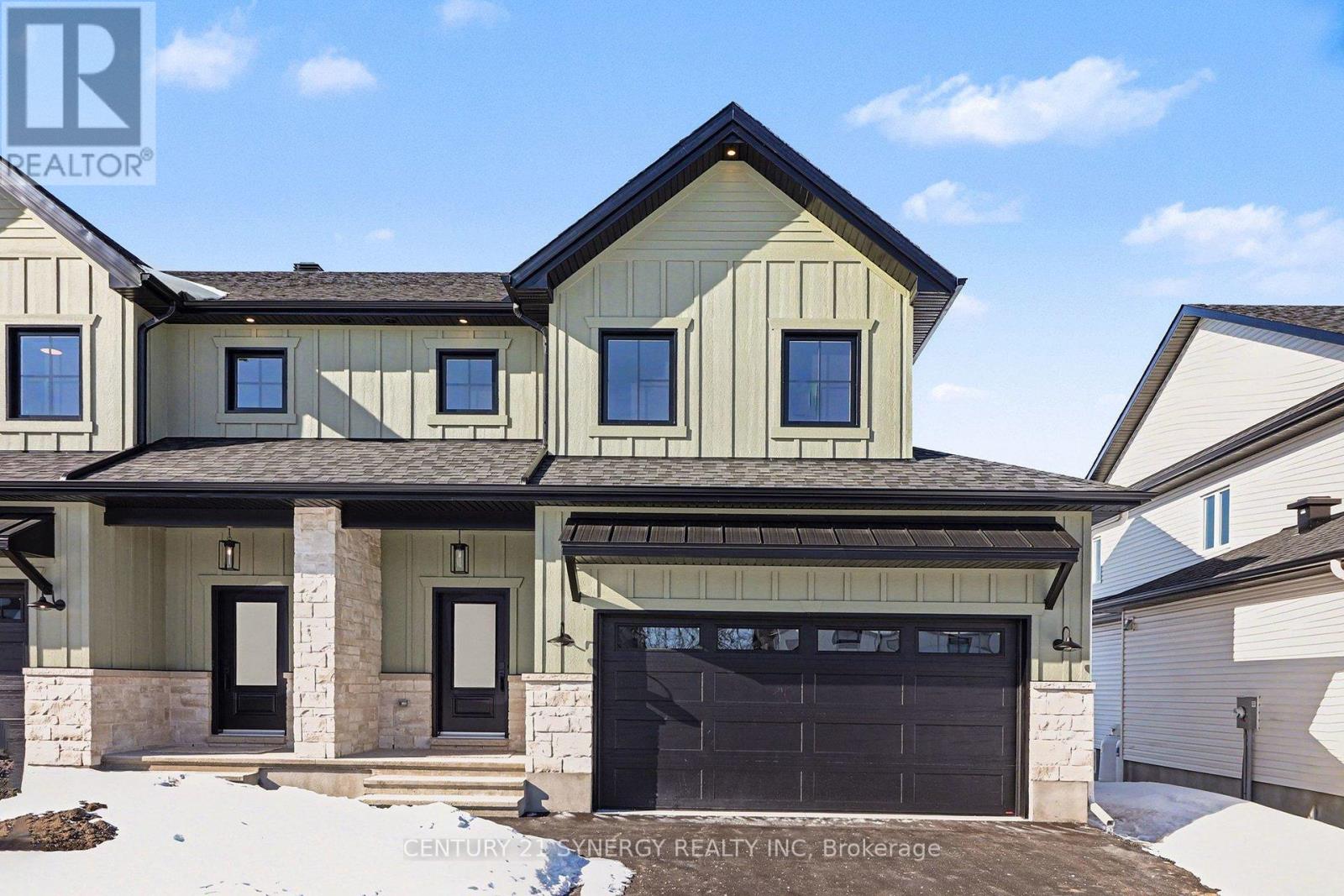 81 VILLENEUVE STREET, North Stormont, Ontario