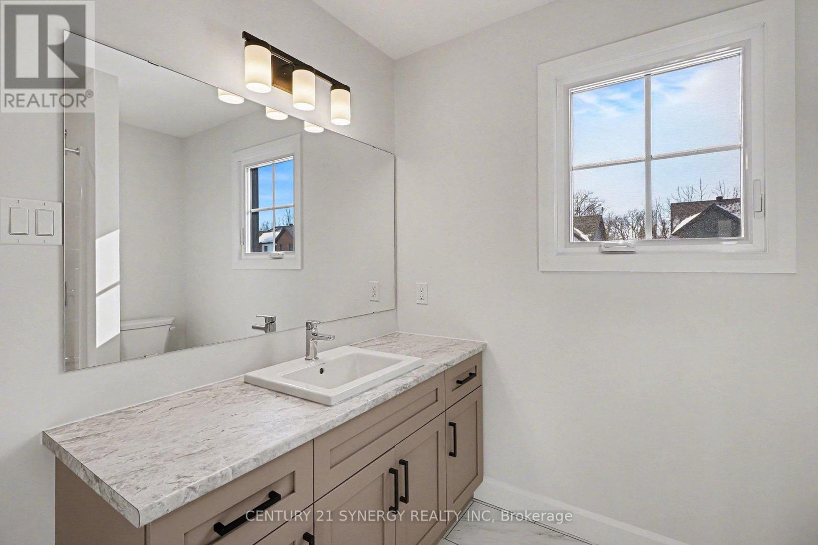 81 Villeneuve Street, North Stormont, Ontario  K0C 1W0 - Photo 27 - X12841900