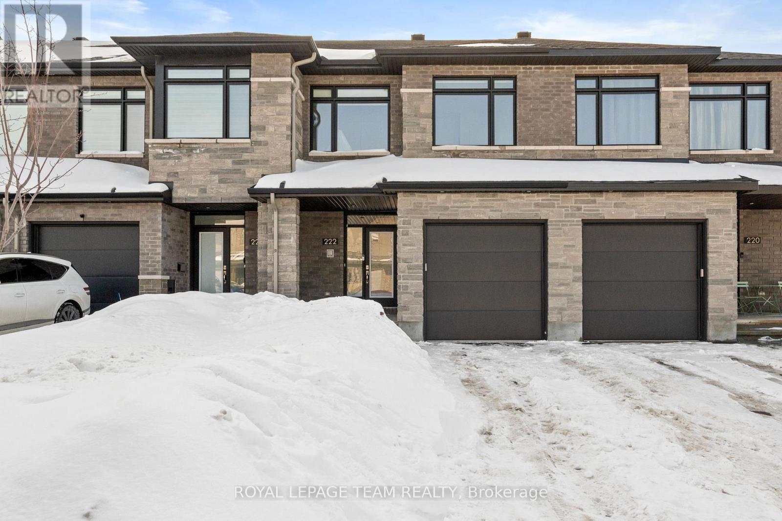 222 TRUMPETER GROVE, Ottawa, Ontario