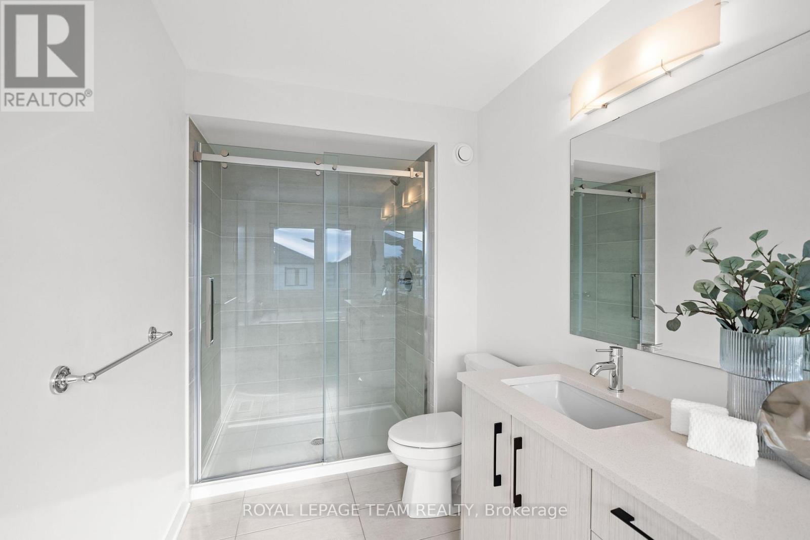 222 Trumpeter Grove, Ottawa, Ontario K4M 0N7 - Photo 18 - X12841954