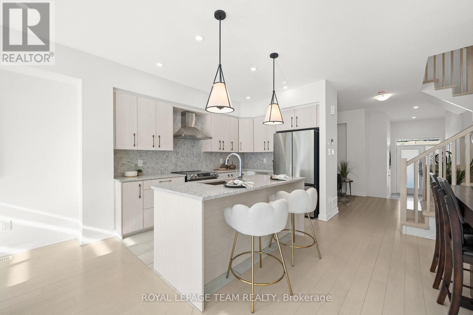 222 Trumpeter Grove, Ottawa, Ontario K4M 0N7 - Photo 6 - X12841954