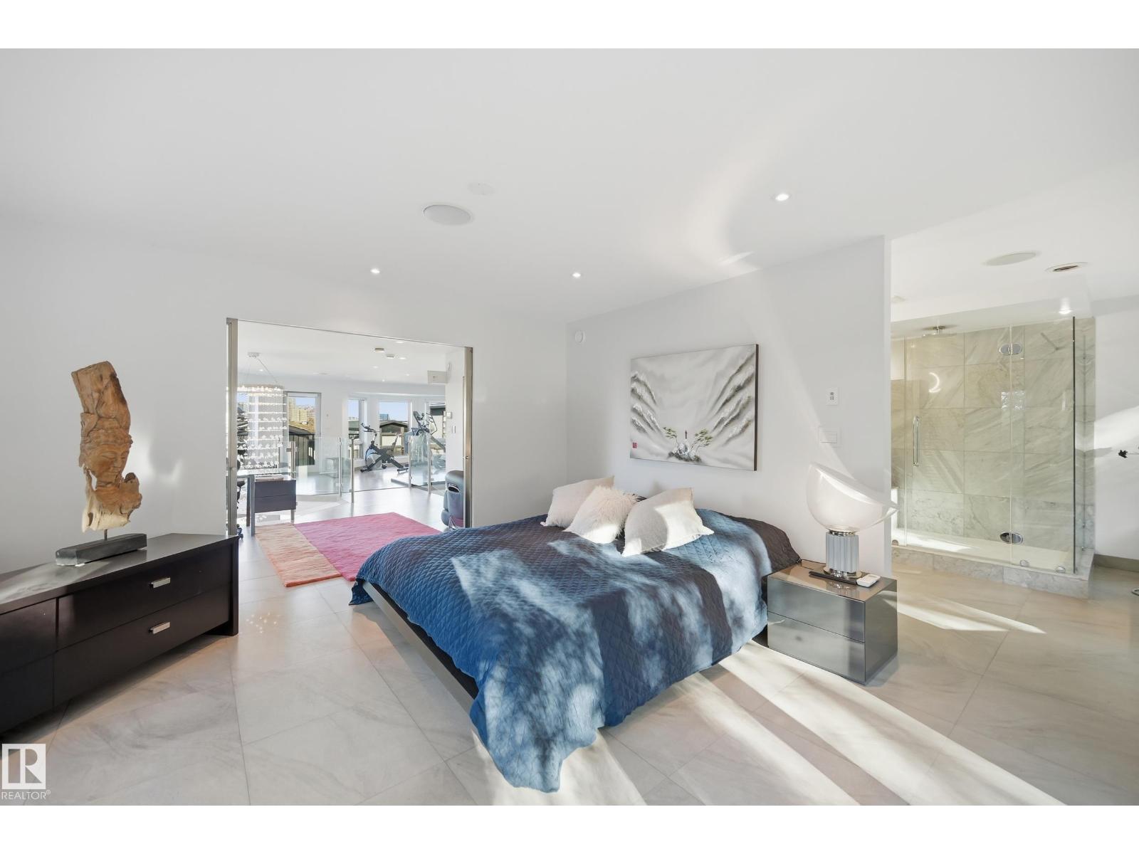 10065 90 Av Nw, Edmonton, Alberta  T6E 4X2 - Photo 25 - E4475713