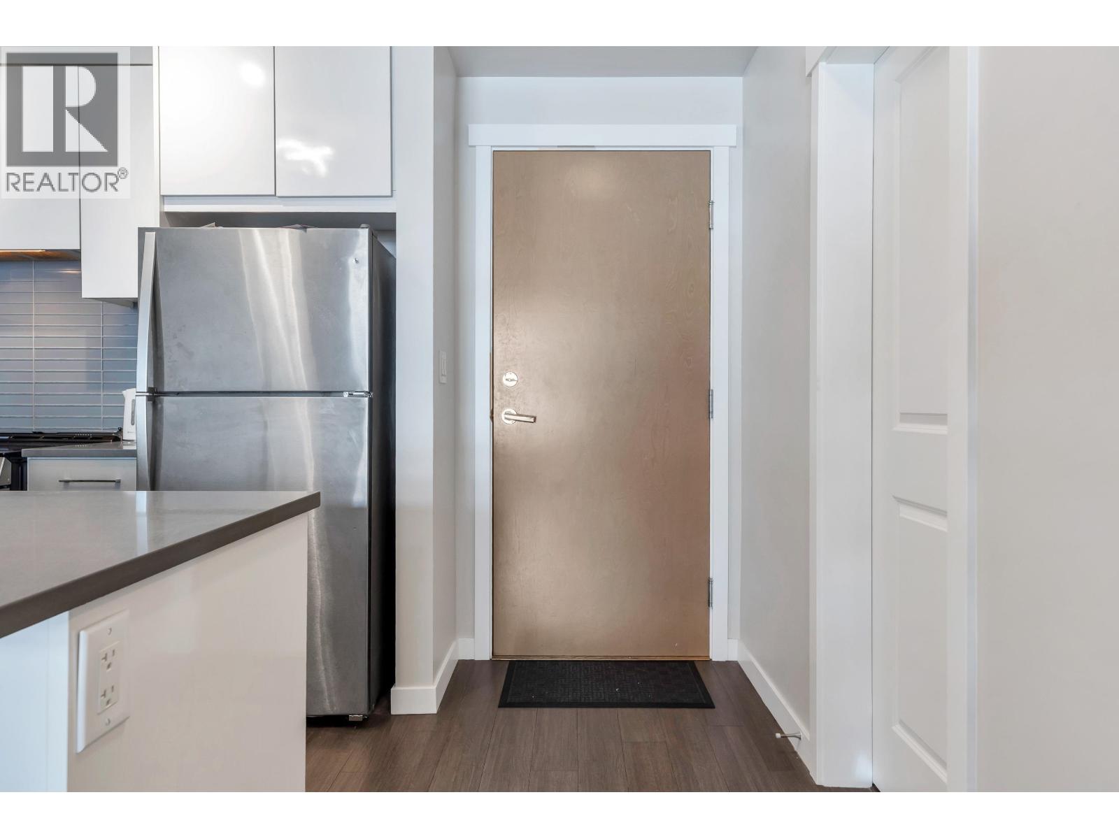 316 9168 Slopes Mews, Burnaby, British Columbia  V5A 0E4 - Photo 4 - R3095332