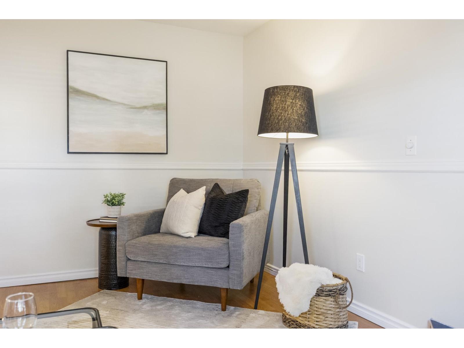 19452 61 Avenue, Surrey, British Columbia  V3S 7L3 - Photo 8 - R3095754