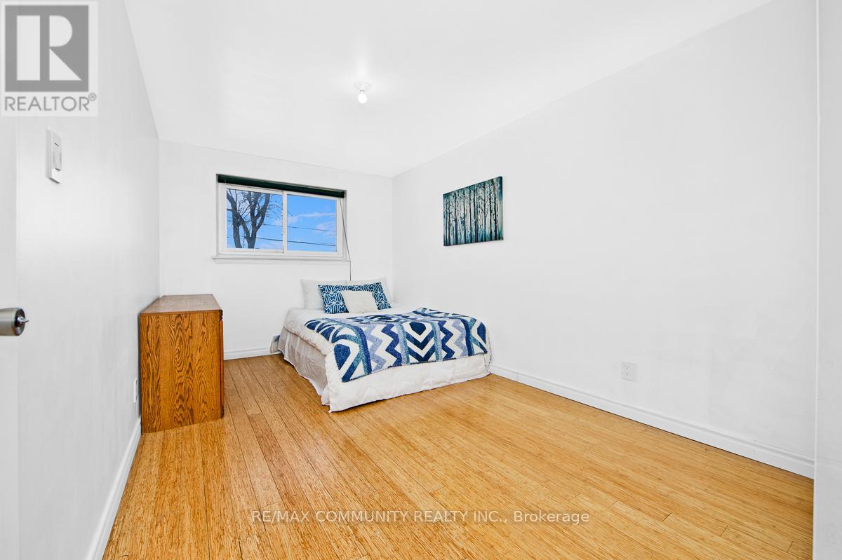 74 Glenstroke Drive, Toronto, Ontario  M1S 2Z9 - Photo 11 - E12841908