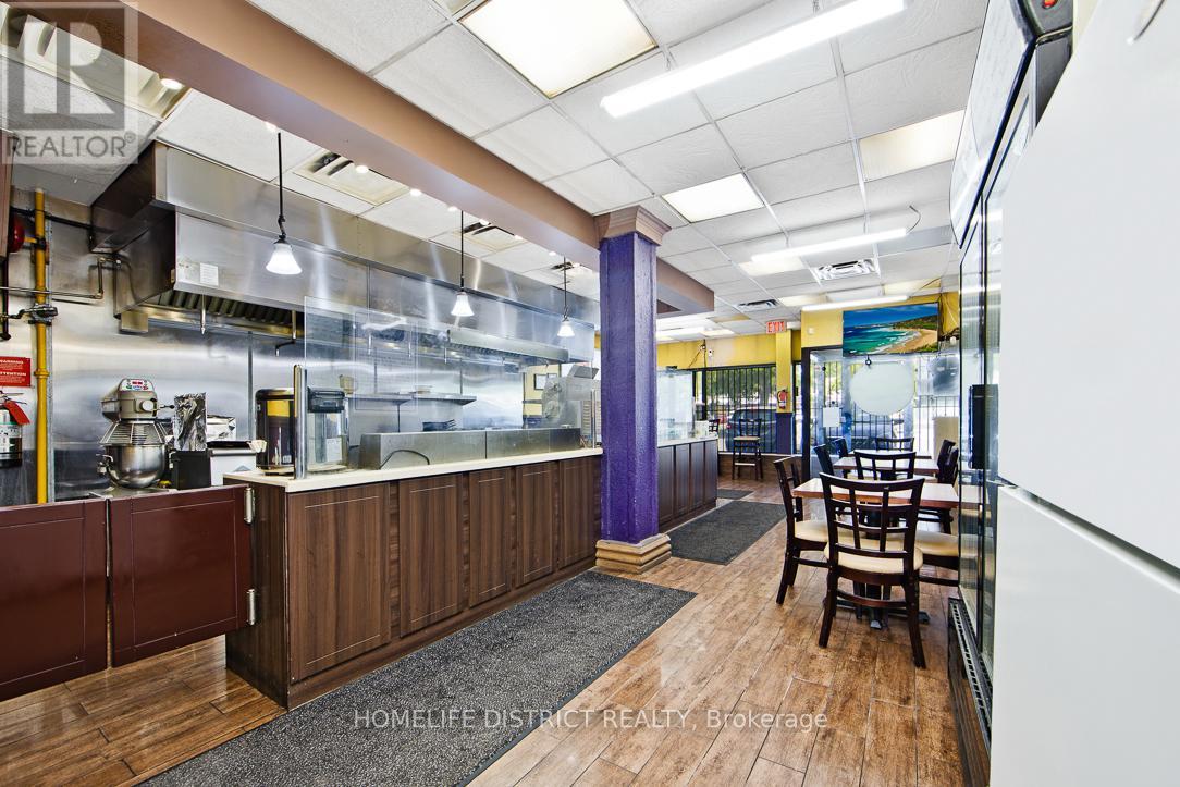 2367 Kingston Road, Toronto, Ontario  M1N 1V1 - Photo 13 - E12841944