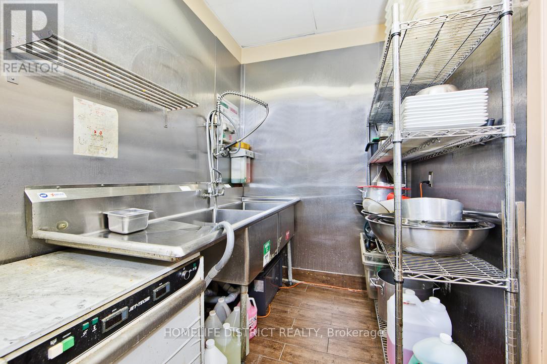 2367 Kingston Road, Toronto, Ontario  M1N 1V1 - Photo 19 - E12841944