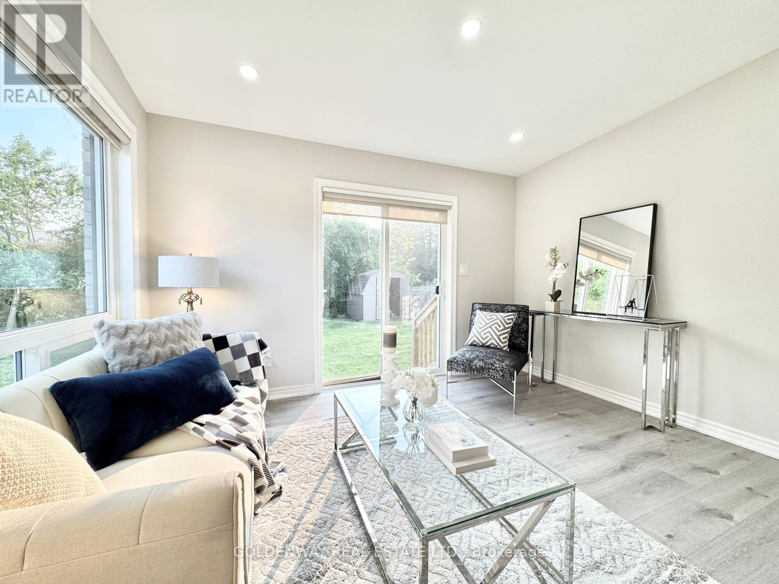 Main - 1286 Cedar Street, Oshawa, Ontario  L1J 3S2 - Photo 3 - E12841948