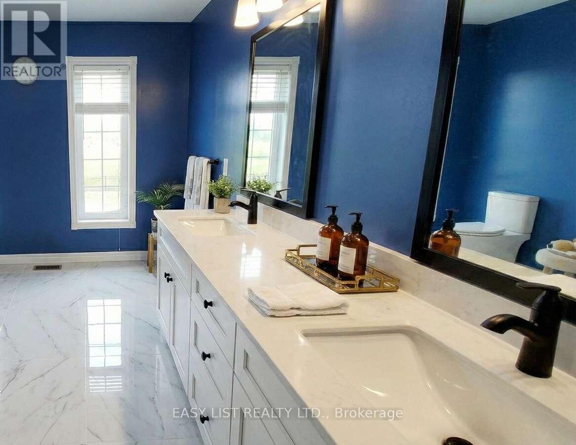 345 Tower Hill Road, Richmond Hill, Ontario  L4E 0A6 - Photo 13 - N12841868