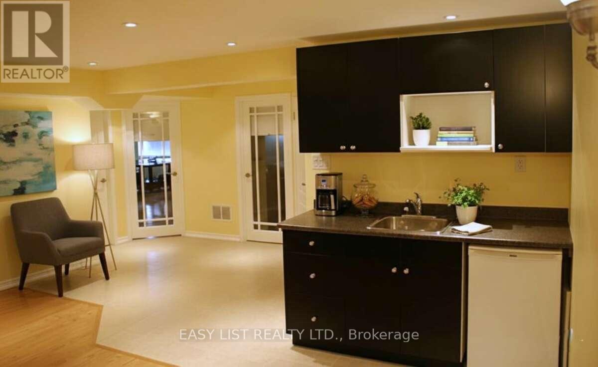 345 Tower Hill Road, Richmond Hill, Ontario  L4E 0A6 - Photo 21 - N12841868