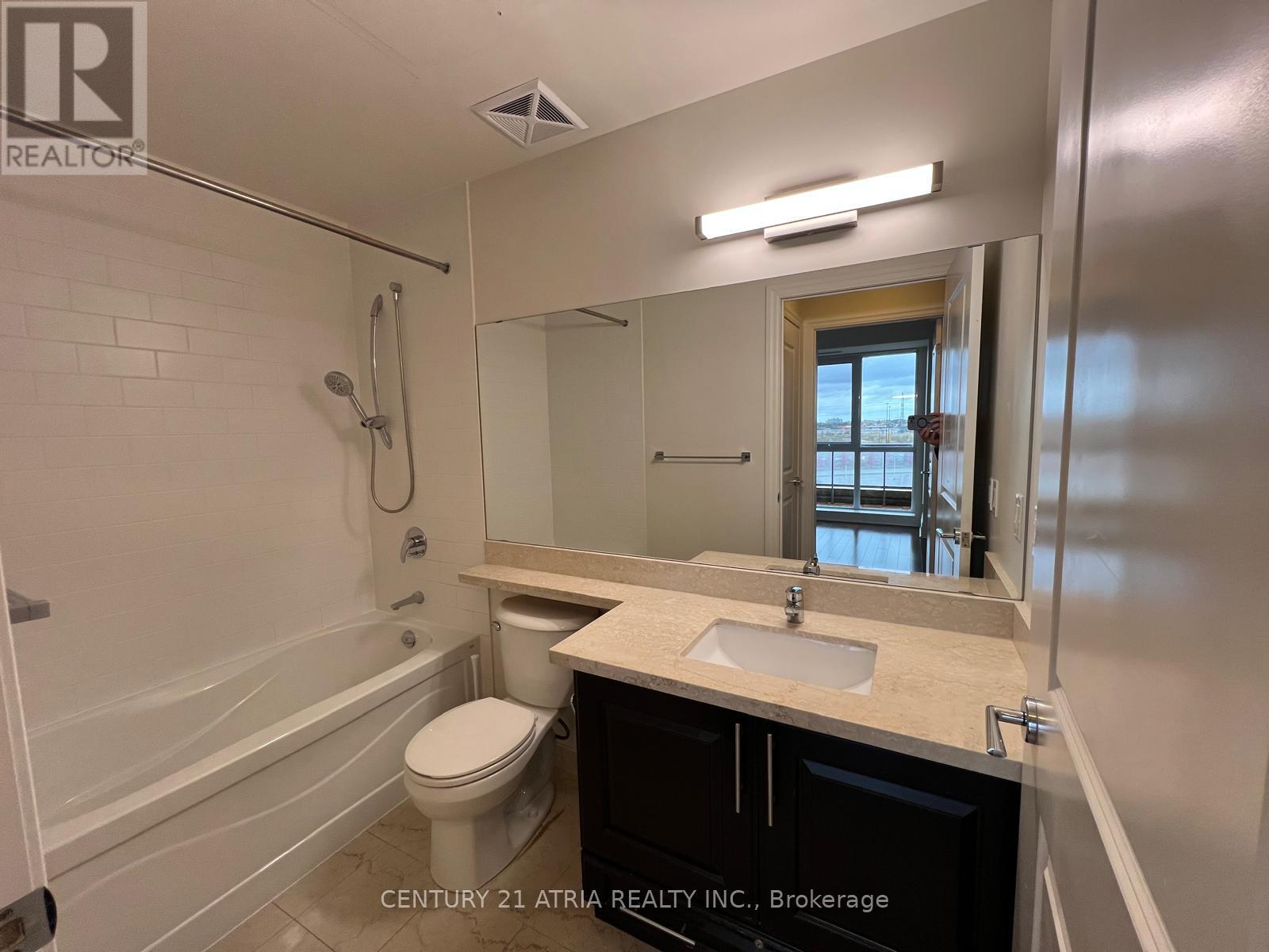 904 - 1 Upper Duke Crescent, Markham, Ontario  L6G 0B6 - Photo 11 - N12841950