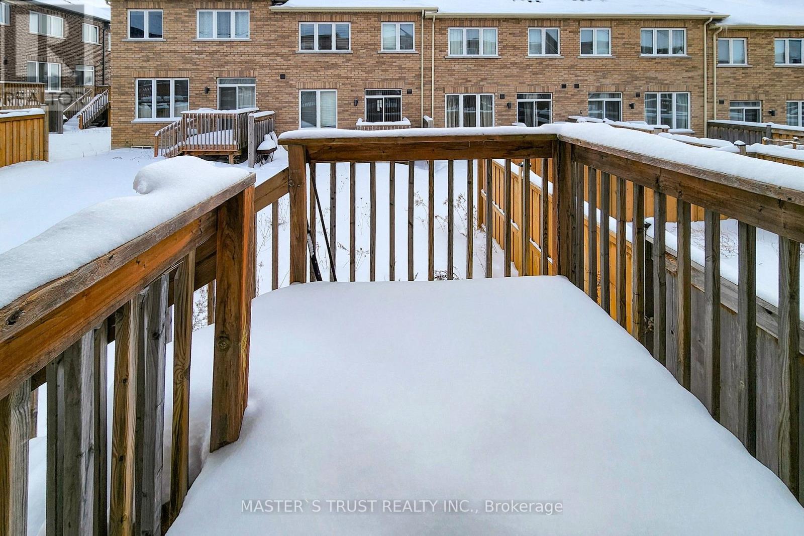 208 Harding Park Street, Newmarket, Ontario  L3Y 0E3 - Photo 30 - N12841960