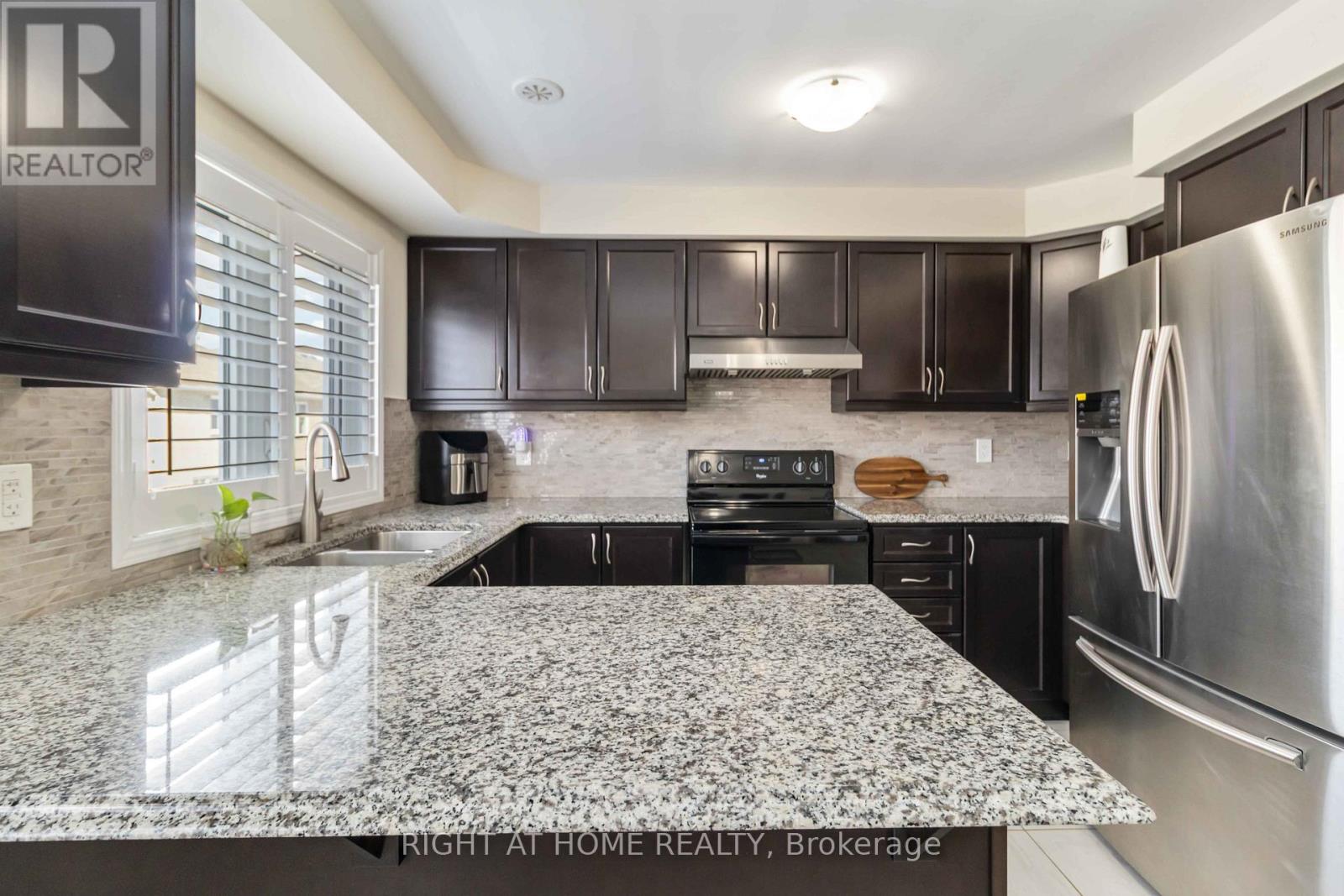 40 Stewardship Rd Road E, Brampton, Ontario  L7A 4W6 - Photo 14 - W12841870