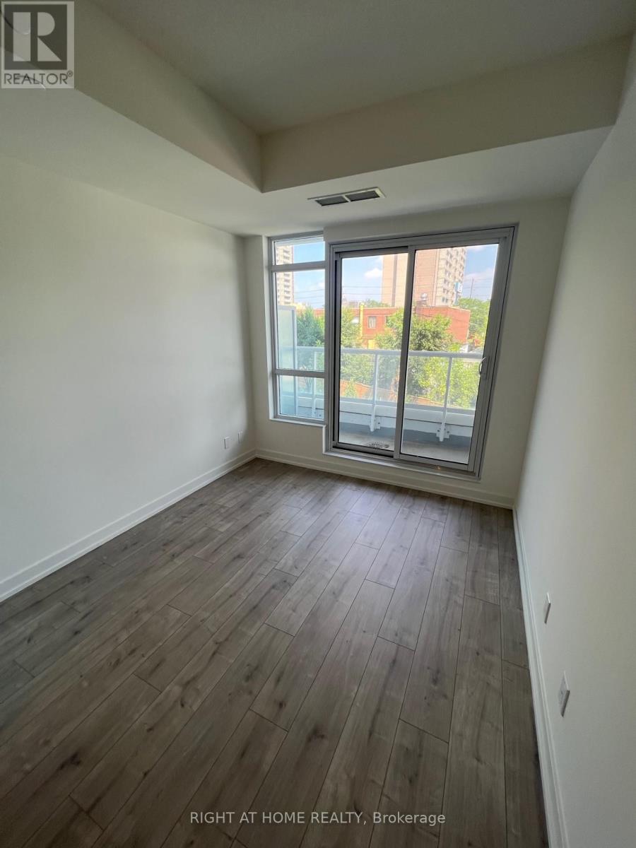 202 - 10 Wilby Crescent, Toronto, Ontario  M9N 0B6 - Photo 13 - W12841906