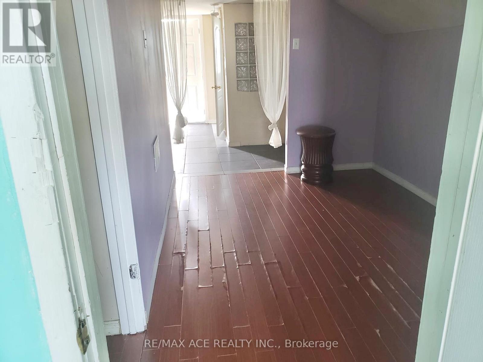 3rd Floor - 7098 Goreway Drive, Mississauga, Ontario  L4T 2T6 - Photo 4 - W12841946