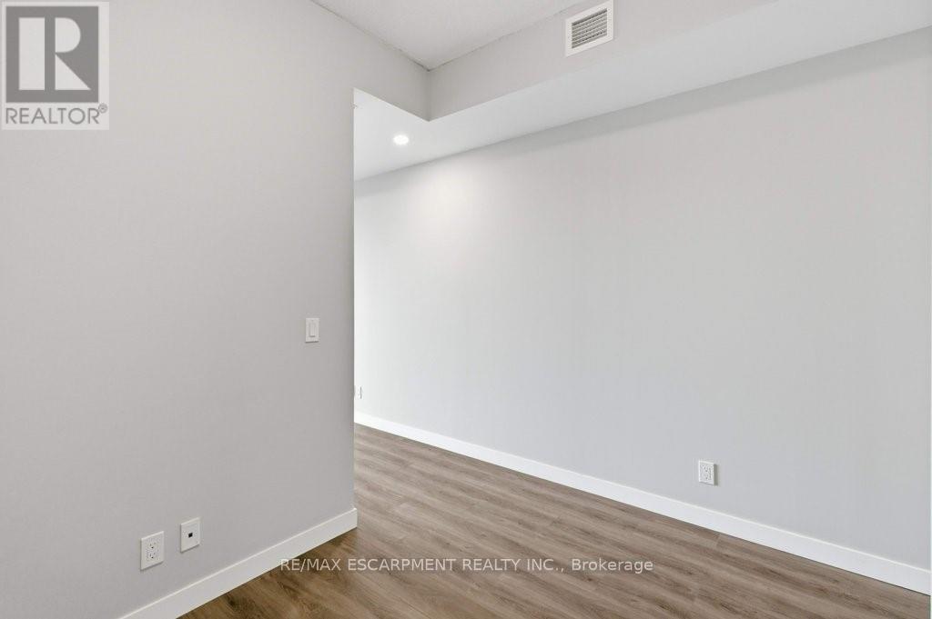 2003 - 15 Queen Street S, Hamilton, Ontario  L9P 0C6 - Photo 12 - X12841866