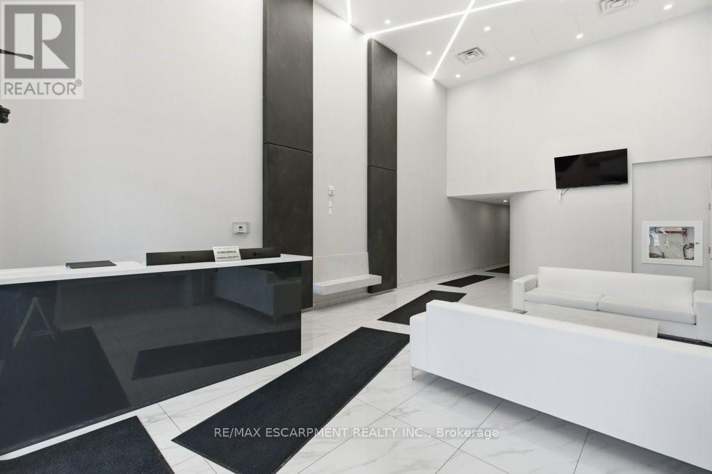 2003 - 15 Queen Street S, Hamilton, Ontario  L9P 0C6 - Photo 2 - X12841866