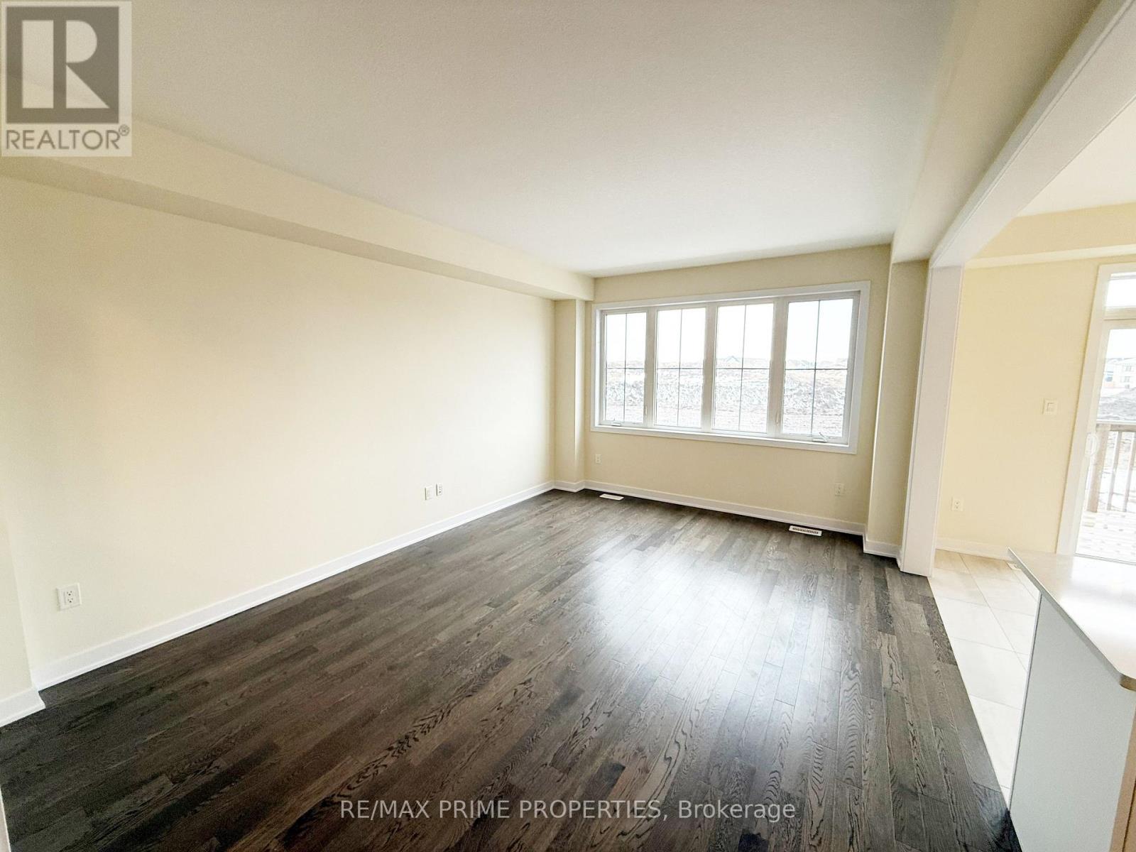 27 Starboard Crescent, Welland, Ontario  L3B 0M7 - Photo 10 - X12841874