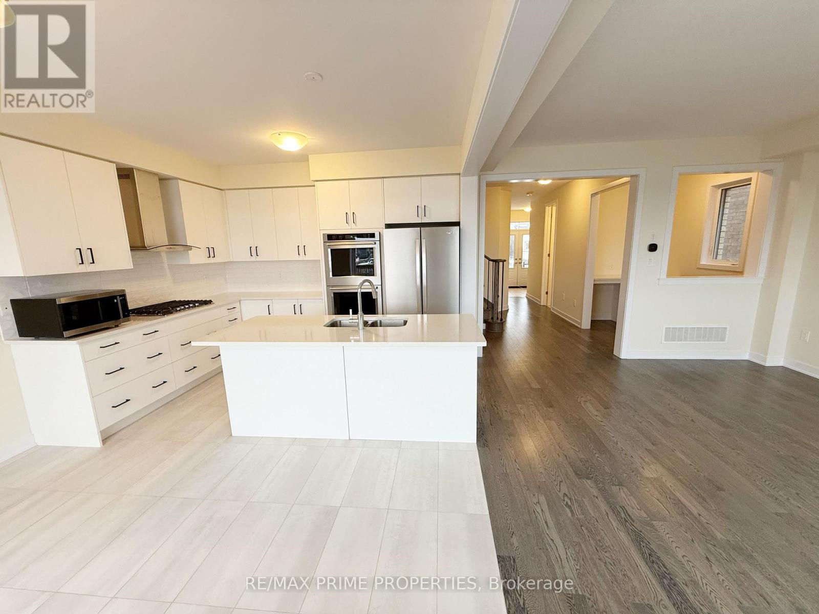 27 Starboard Crescent, Welland, Ontario  L3B 0M7 - Photo 15 - X12841874