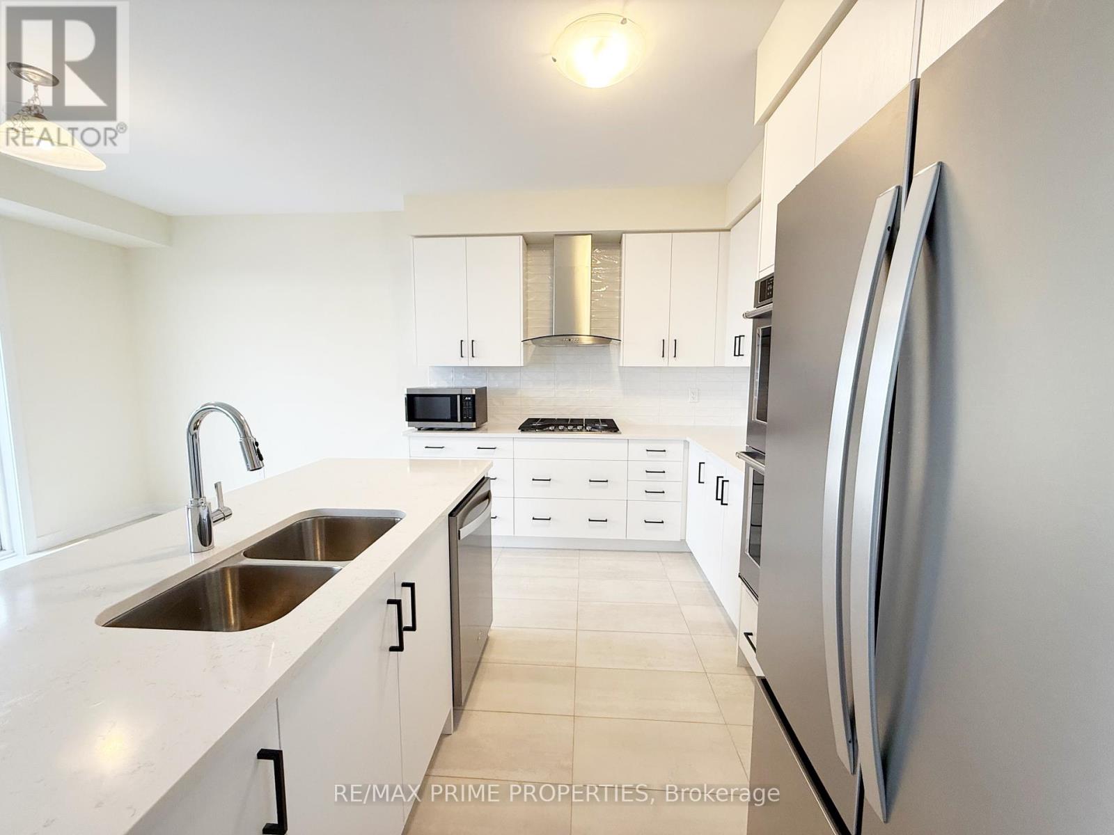 27 Starboard Crescent, Welland, Ontario  L3B 0M7 - Photo 21 - X12841874