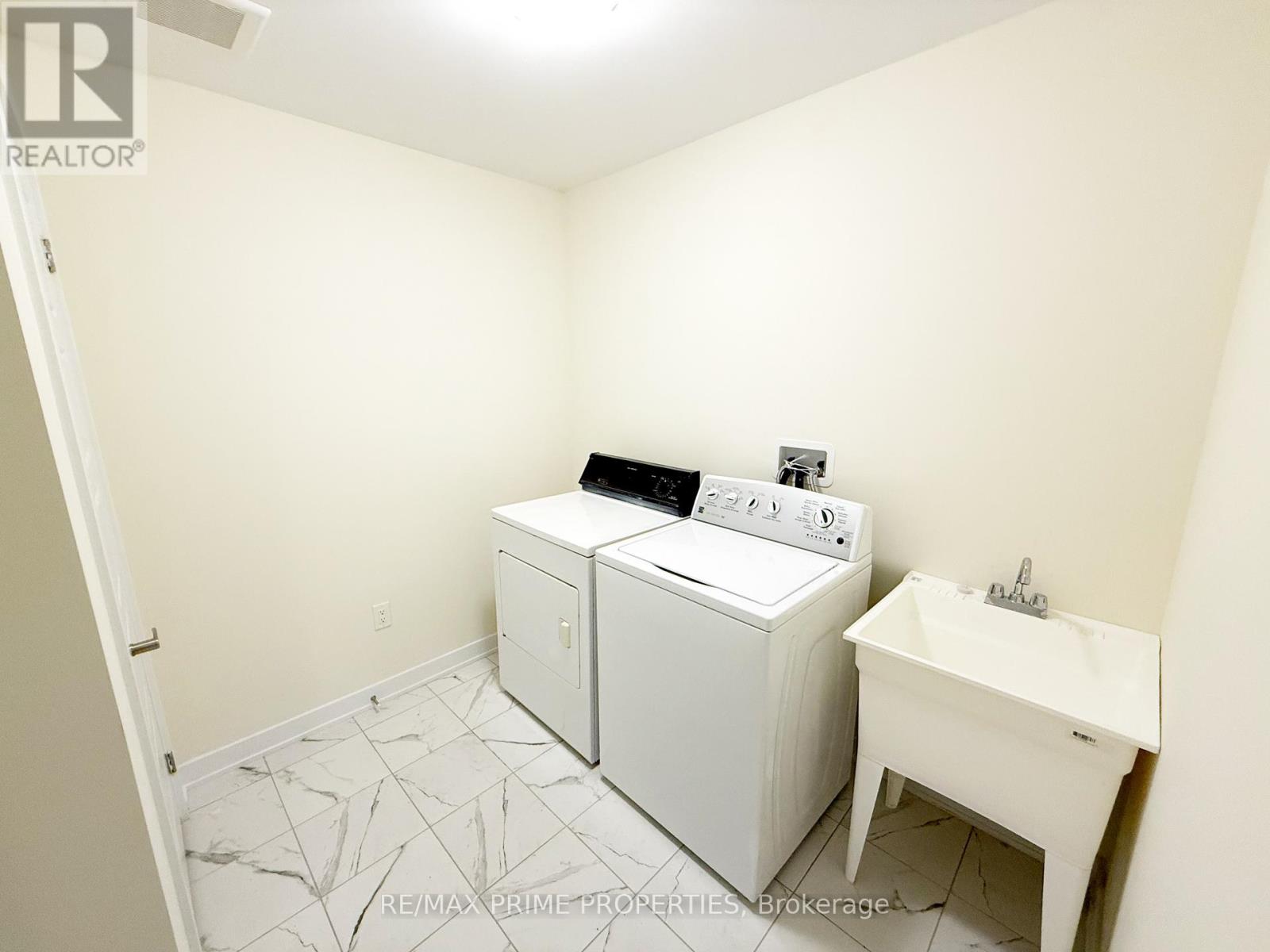 27 Starboard Crescent, Welland, Ontario  L3B 0M7 - Photo 42 - X12841874