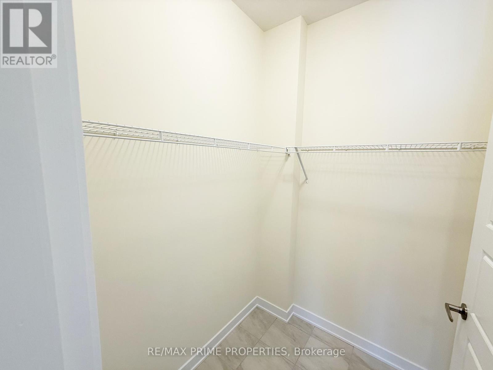 27 Starboard Crescent, Welland, Ontario  L3B 0M7 - Photo 6 - X12841874