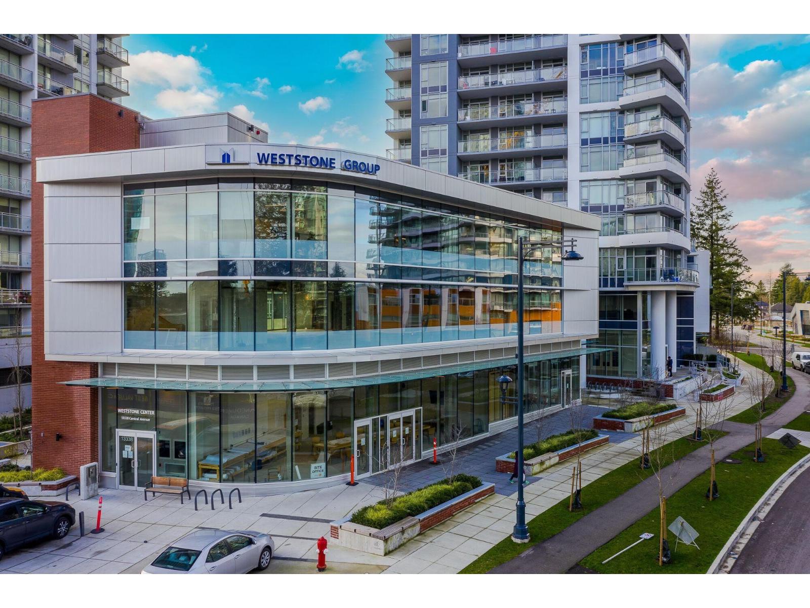 200 13338 CENTRAL AVENUE, Surrey, British Columbia