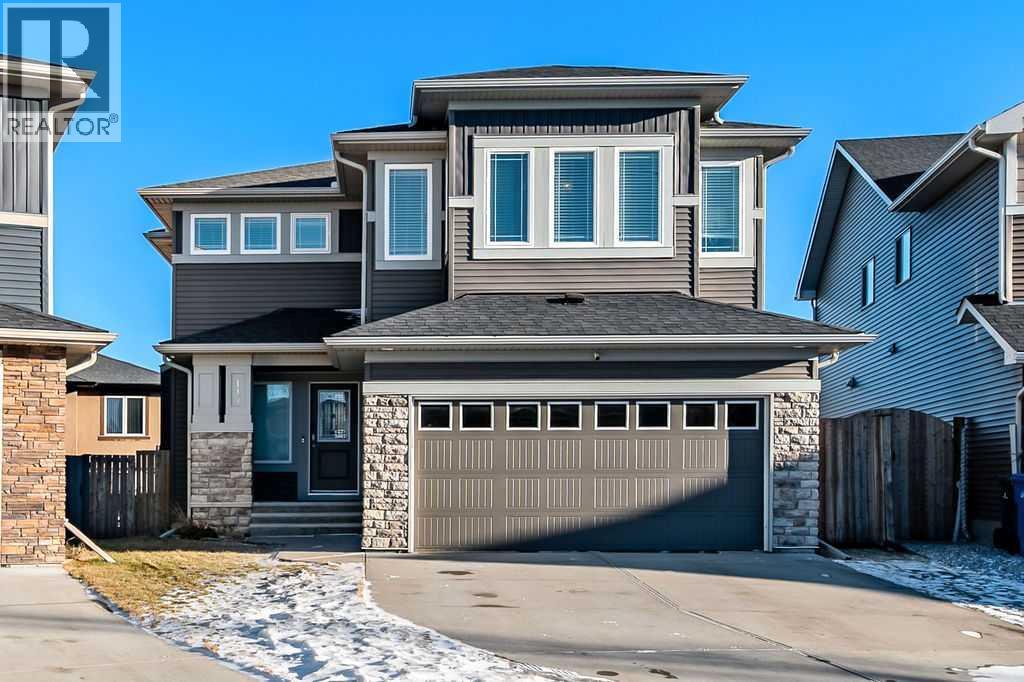 112 Kinniburgh Close, Chestermere, Alberta  T1X 0R8 - Photo 2 - A2281468