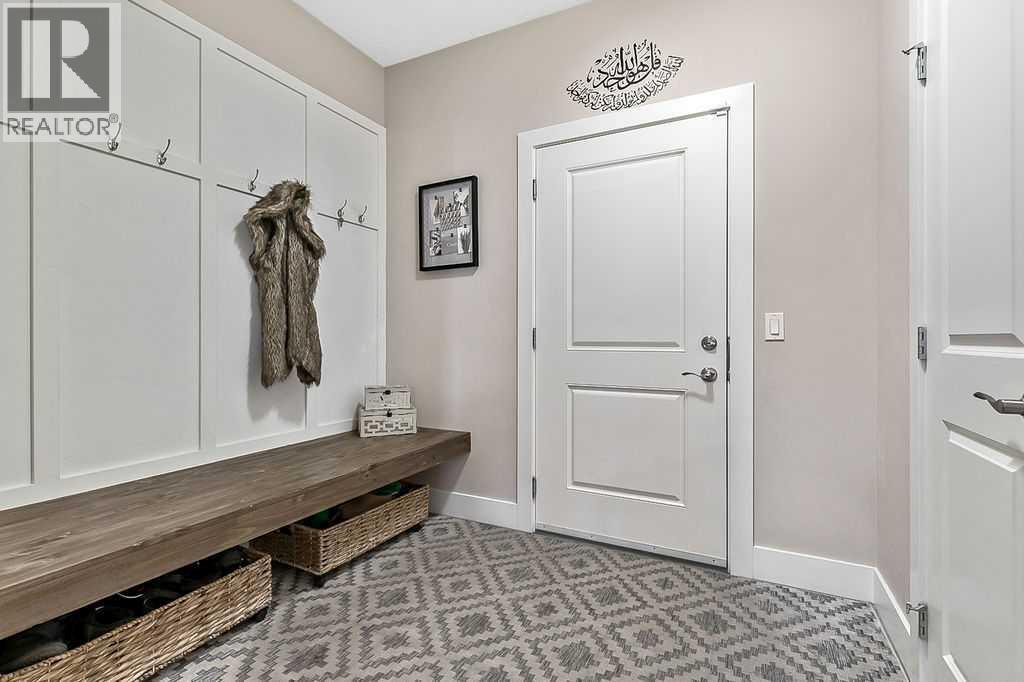 112 Kinniburgh Close, Chestermere, Alberta  T1X 0R8 - Photo 11 - A2281468