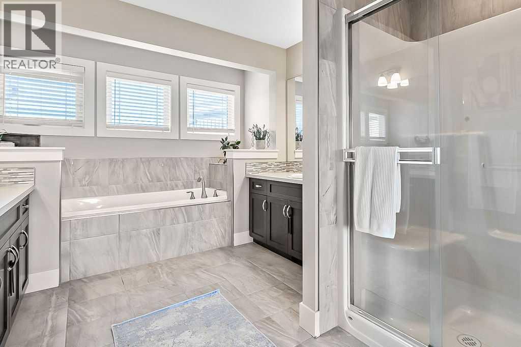 112 Kinniburgh Close, Chestermere, Alberta  T1X 0R8 - Photo 17 - A2281468