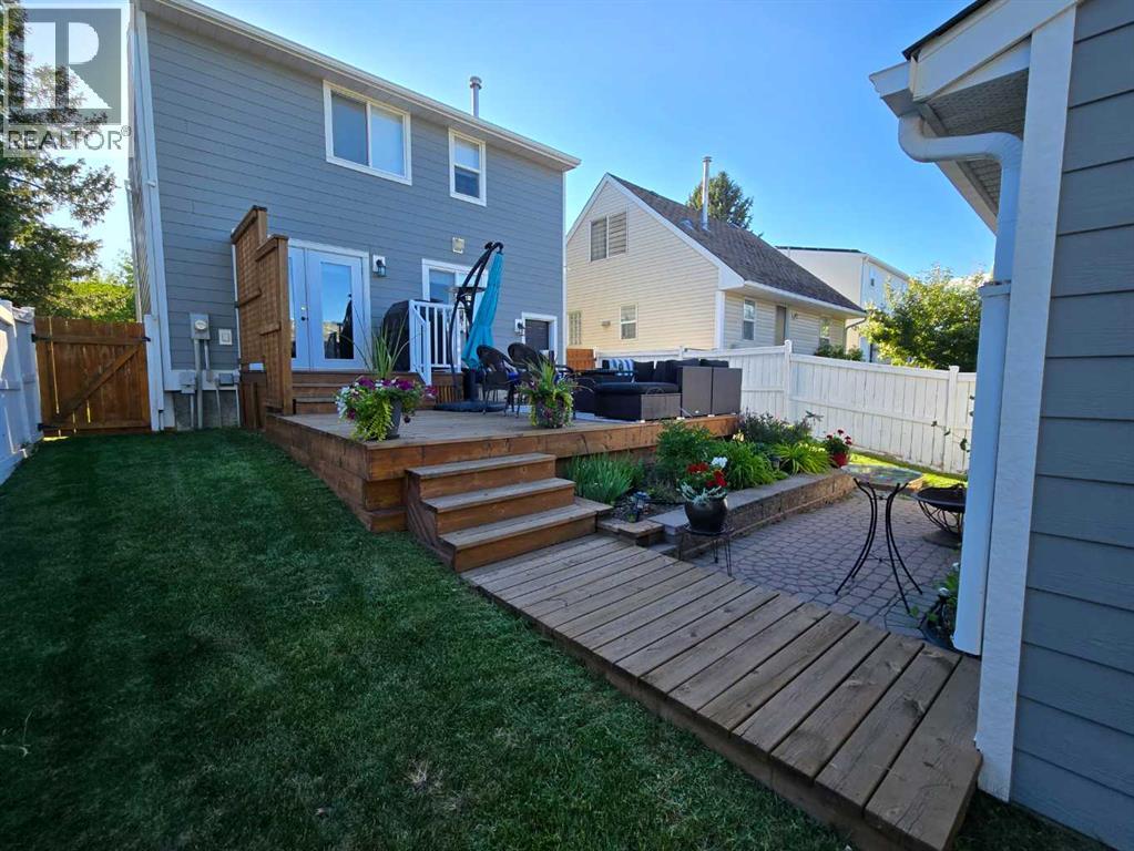 135 Amiens Crescent Sw, Calgary, Alberta  T2T 6E7 - Photo 32 - A2290183