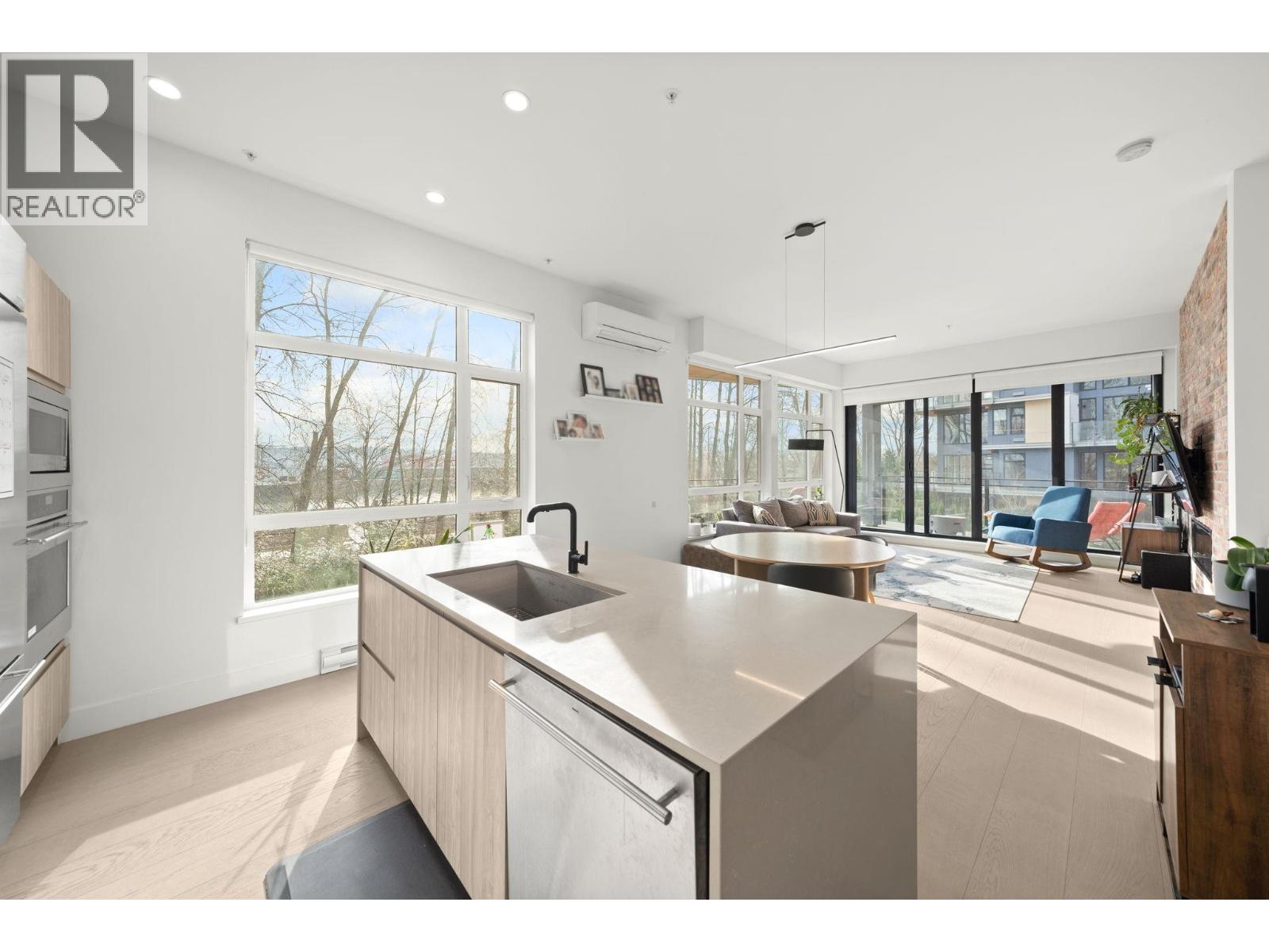 214 300 Salter Street, New Westminster, British Columbia  V3M 0L9 - Photo 9 - R3095674