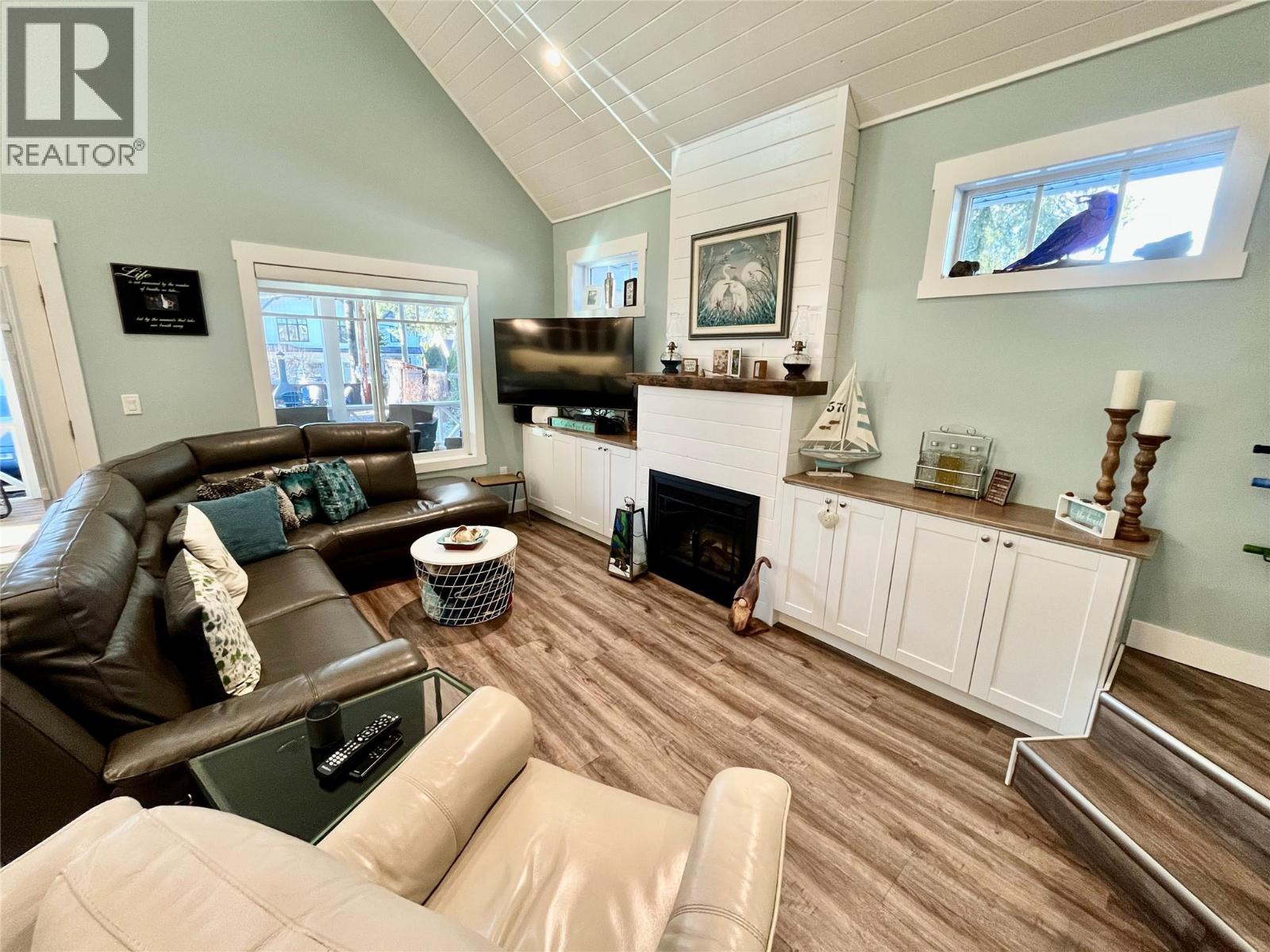 8902 Swanshore Road, Swansea Point, British Columbia  V0E 2K2 - Photo 17 - 10372427