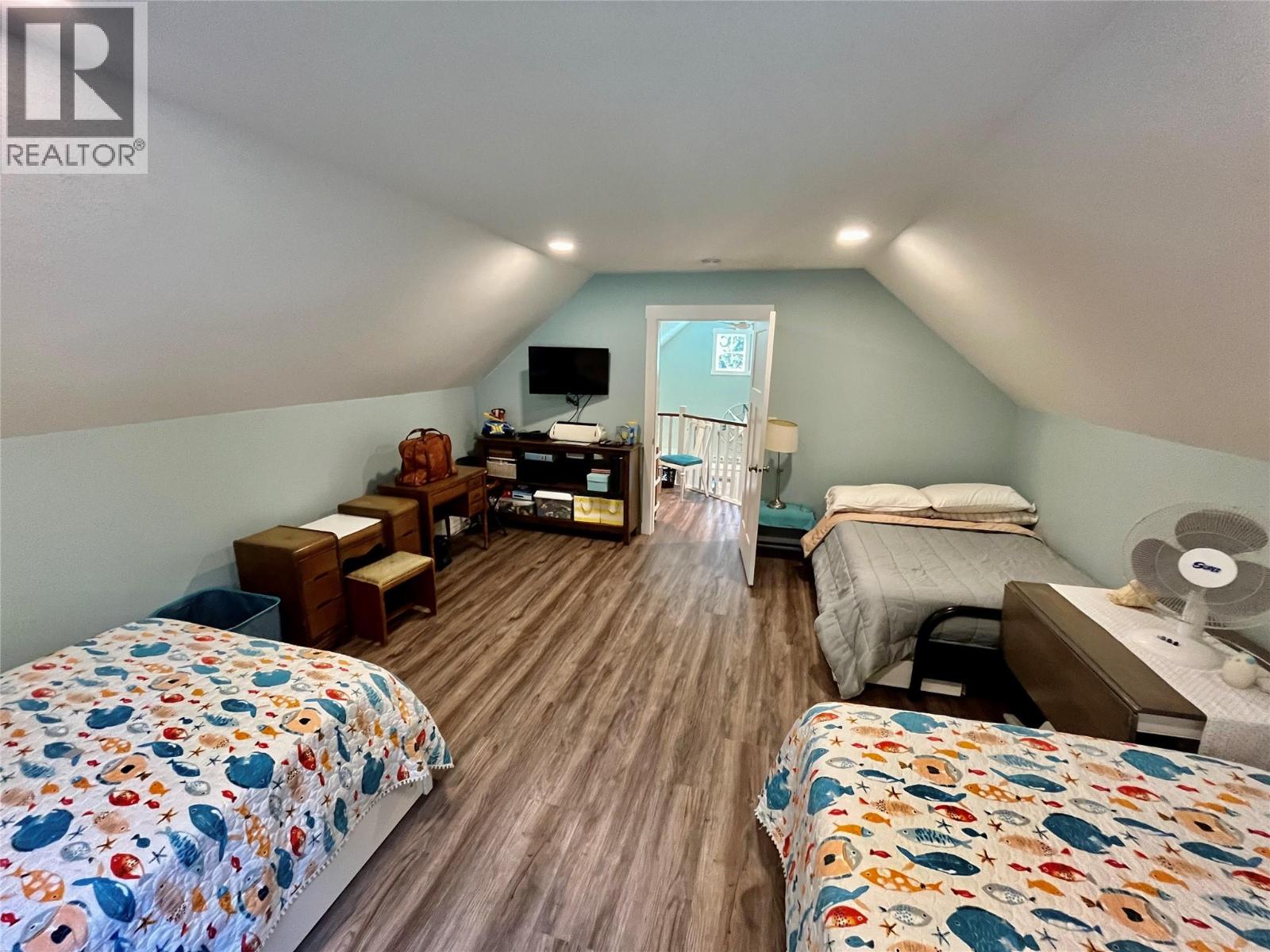 8902 Swanshore Road, Swansea Point, British Columbia  V0E 2K2 - Photo 32 - 10372427