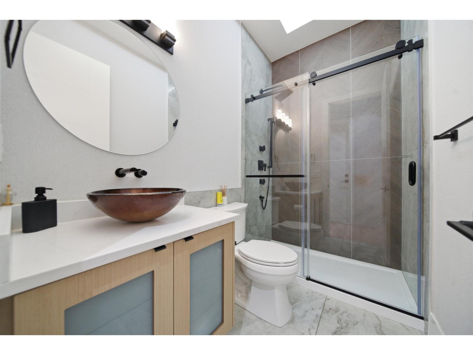 14718 90a Avenue, Surrey, British Columbia V3R 1B2 - Photo 14 - R3095691