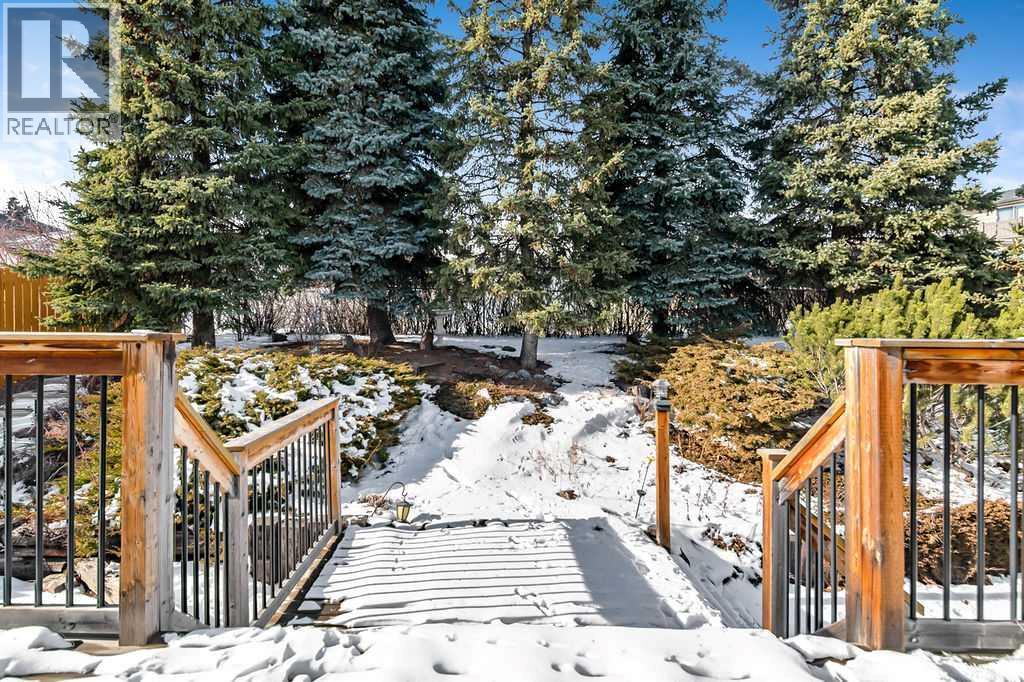 6135 Thornaby Way Nw, Calgary, Alberta  T2K 5K7 - Photo 33 - A2288920