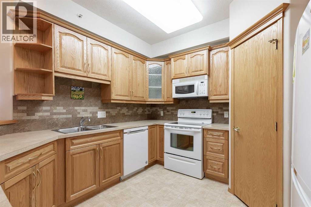 314, 223 Tuscany Springs Boulevard Nw, Calgary, Alberta  T3L 3M2 - Photo 5 - A2290357