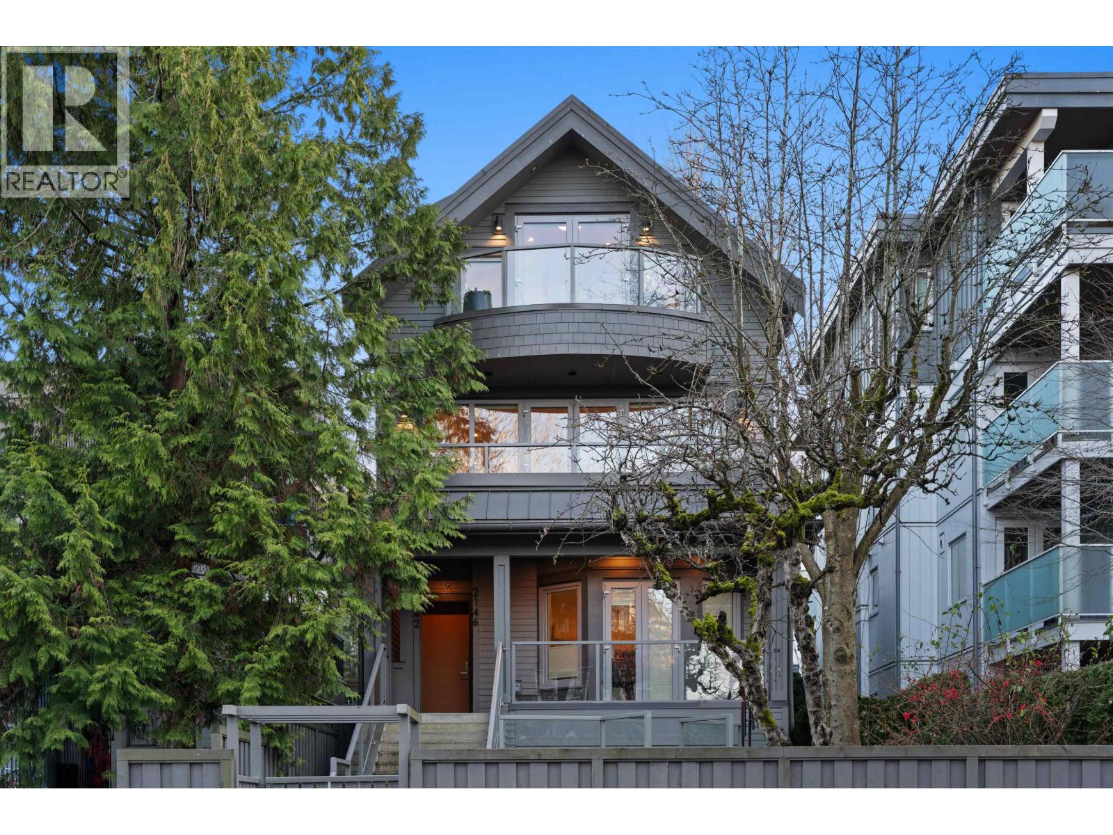 2142 W 1ST AVENUE, Vancouver, British Columbia