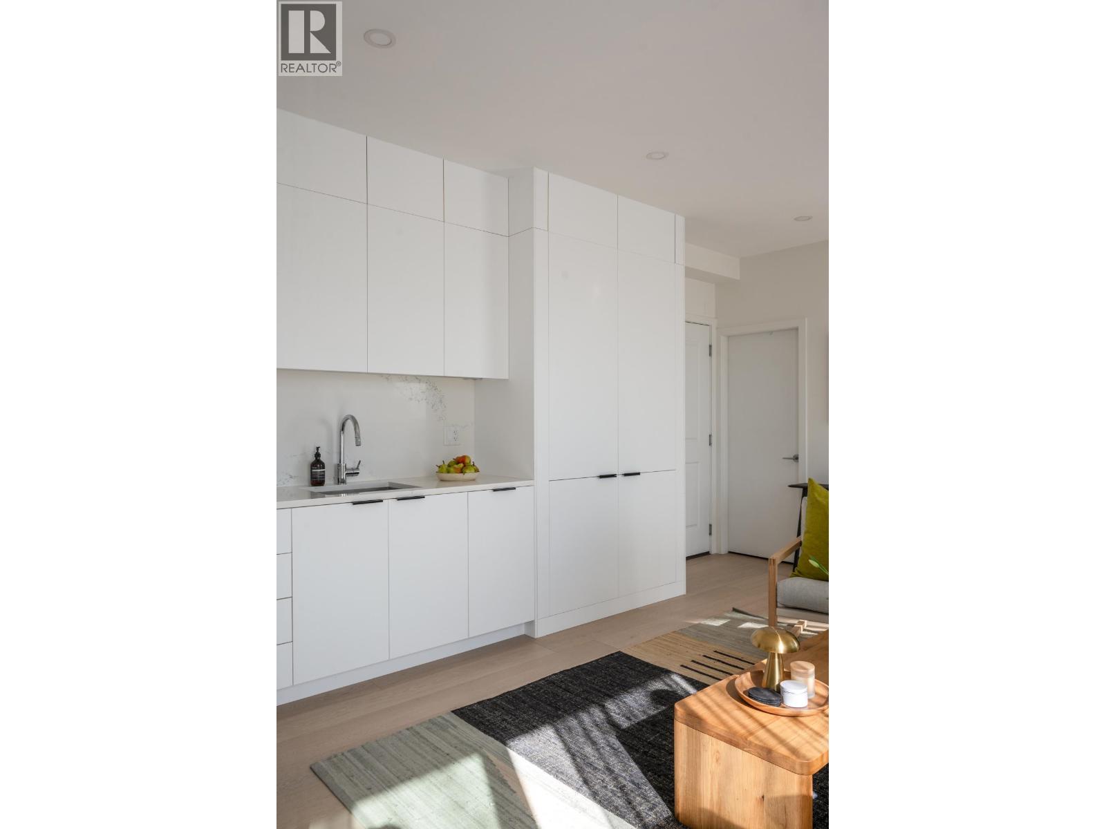 Ph1 683 E 27th Avenue, Vancouver, British Columbia  V5V 2K7 - Photo 11 - R3095757