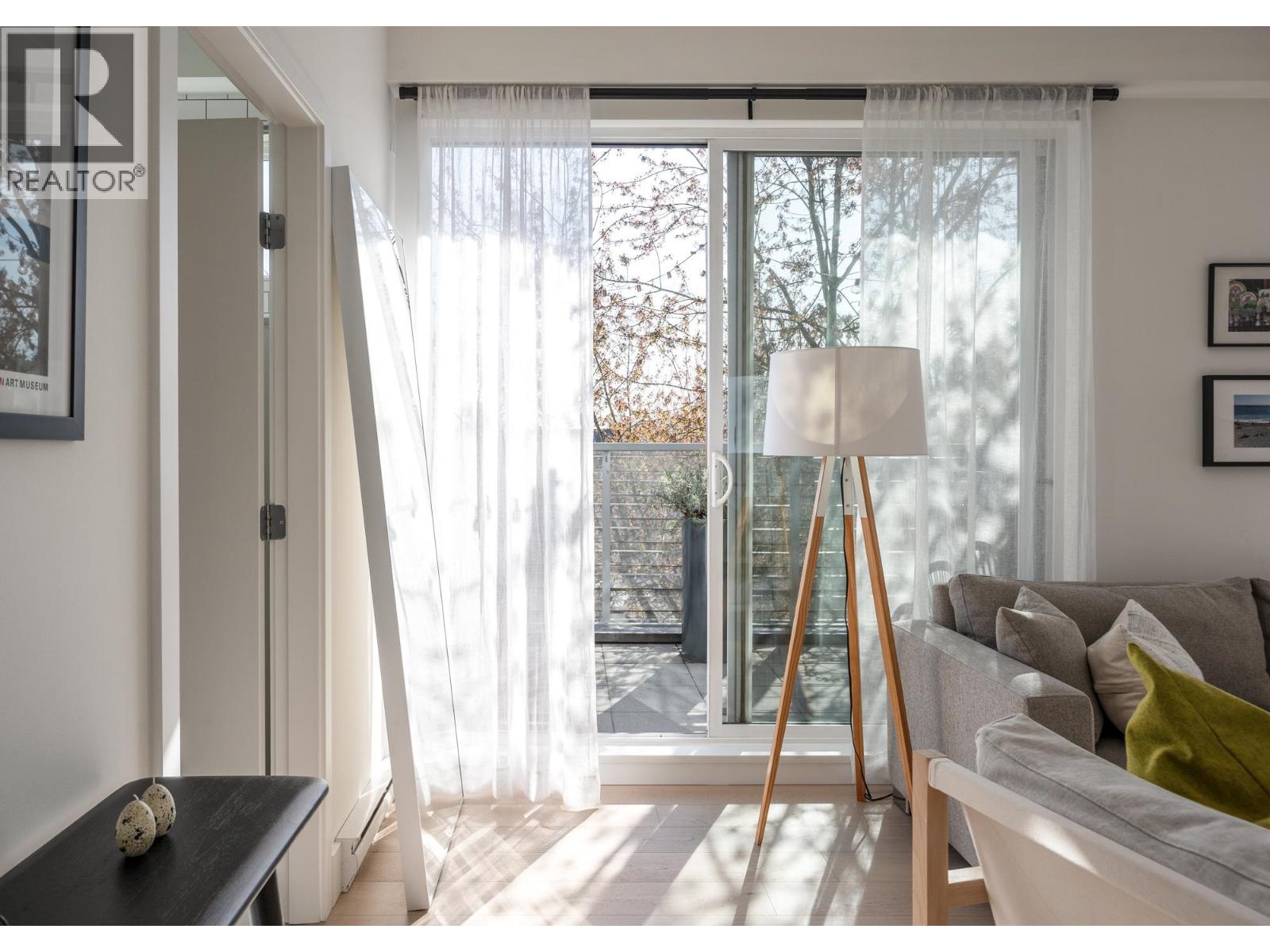 Ph1 683 E 27th Avenue, Vancouver, British Columbia  V5V 2K7 - Photo 12 - R3095757