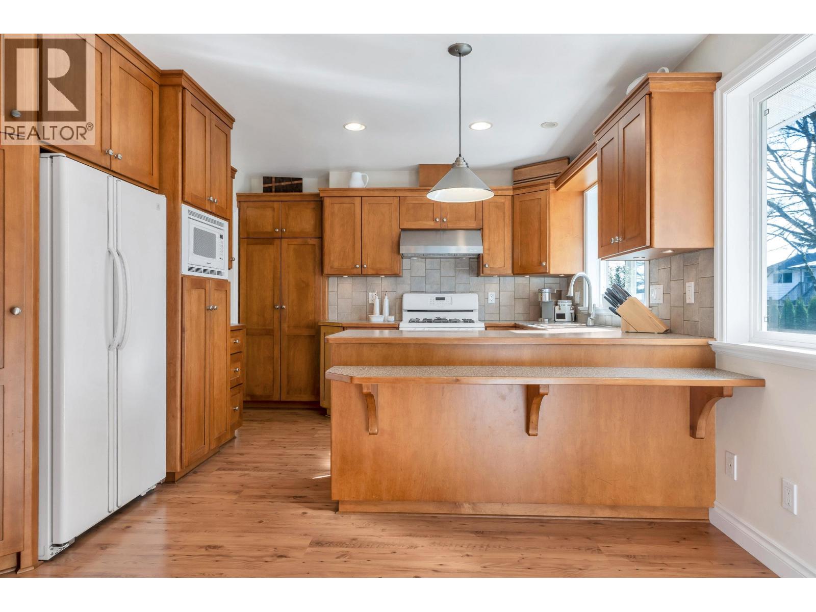 2122 Anita Drive, Port Coquitlam, British Columbia  V3C 1H3 - Photo 15 - R3095760