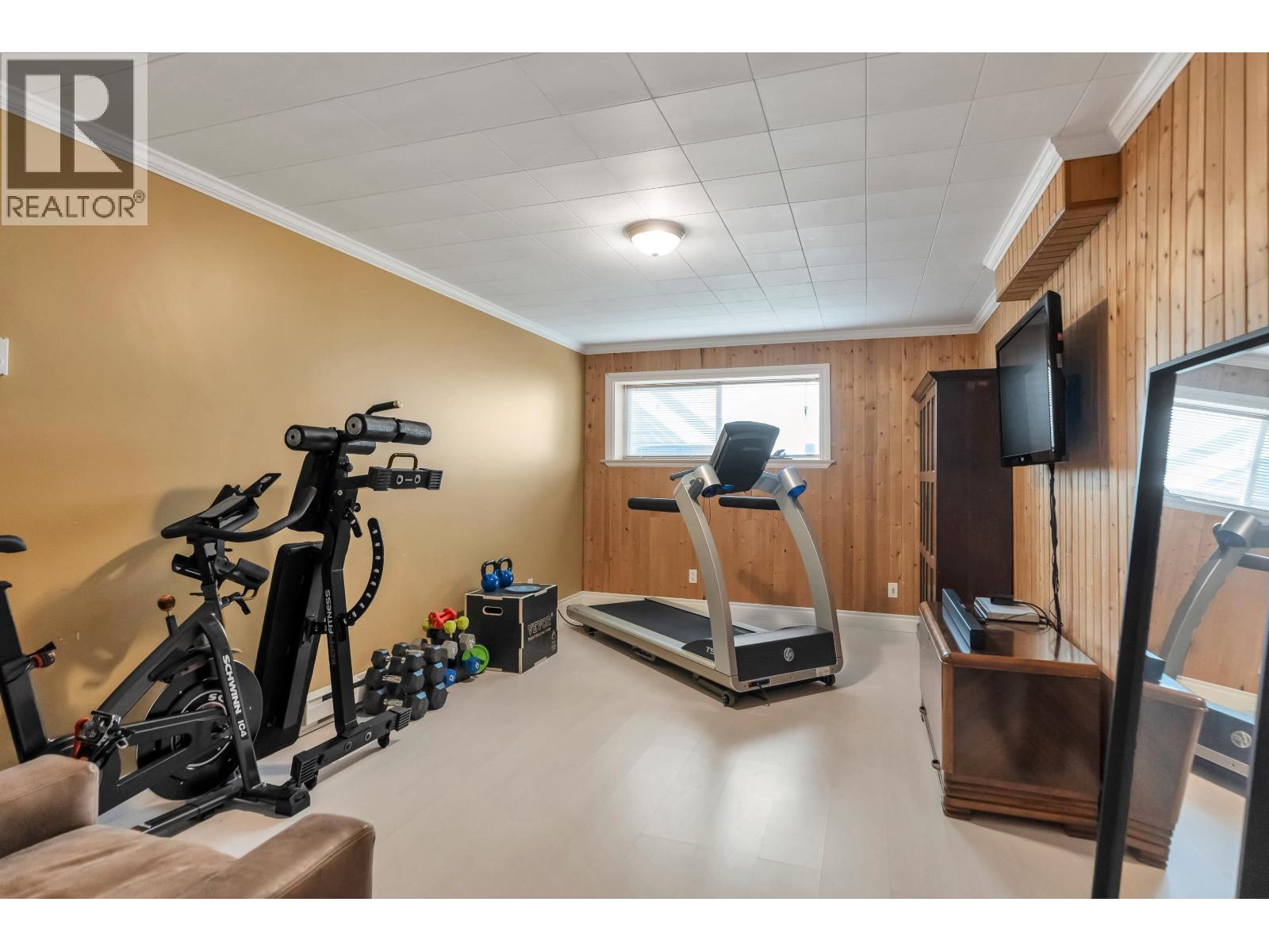 2122 Anita Drive, Port Coquitlam, British Columbia  V3C 1H3 - Photo 32 - R3095760