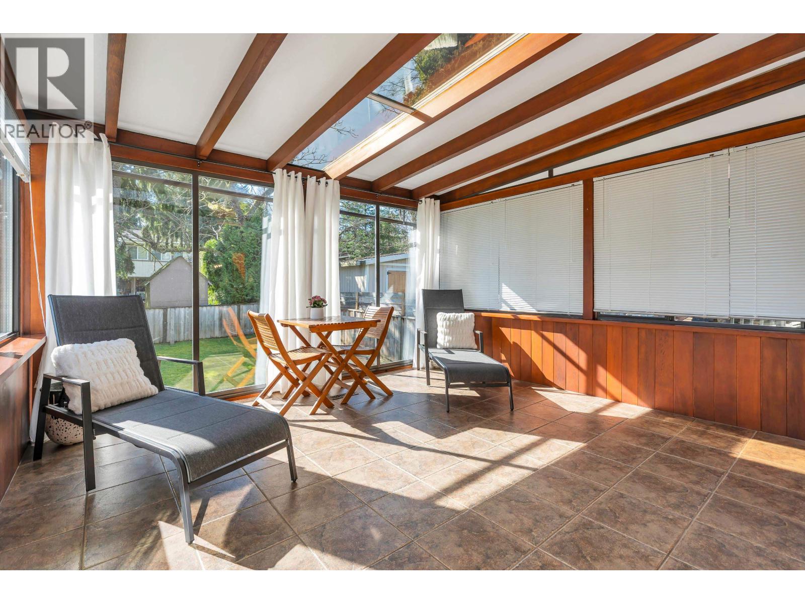 2122 Anita Drive, Port Coquitlam, British Columbia  V3C 1H3 - Photo 34 - R3095760