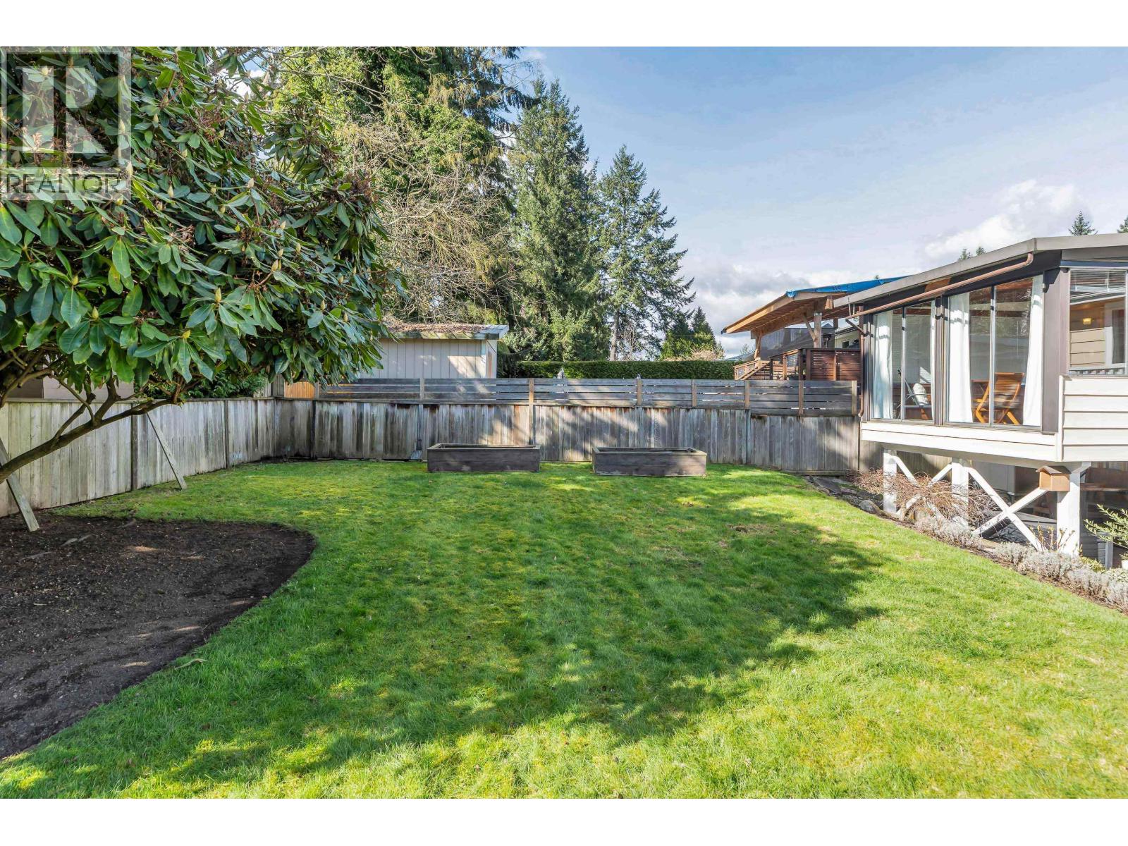 2122 Anita Drive, Port Coquitlam, British Columbia  V3C 1H3 - Photo 36 - R3095760